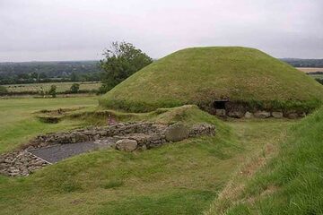 Drogheda - Knowth si Dowth 