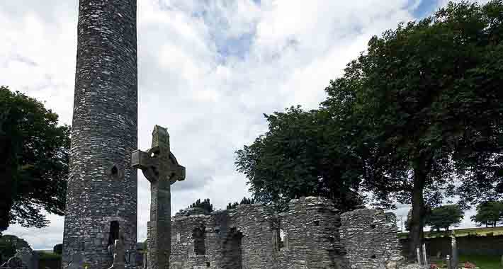 Obiective turistice Drogheda, Monasterboice