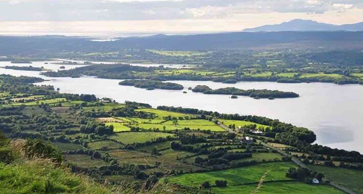 Obiective turistice Bushmills, Lough Neagh