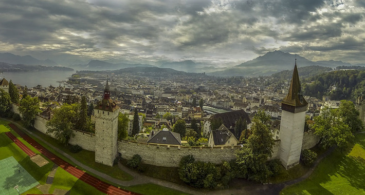 Obiective turistice Lucerne, Zidul Musegg