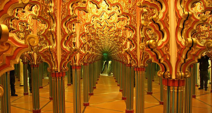 Obiective turistice Lucerne, Gradina ghetarilor si Labirintul oglinzilor