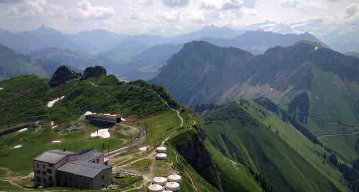 Obiective turistice Vevey, Rochers de Naye