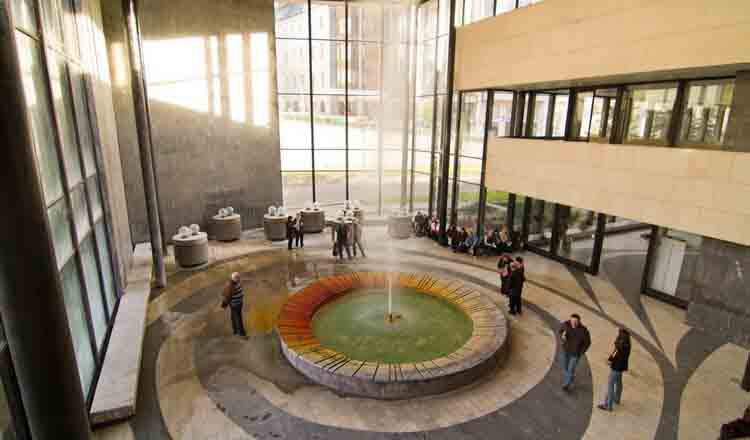 Hot Springs si Mill Colonade