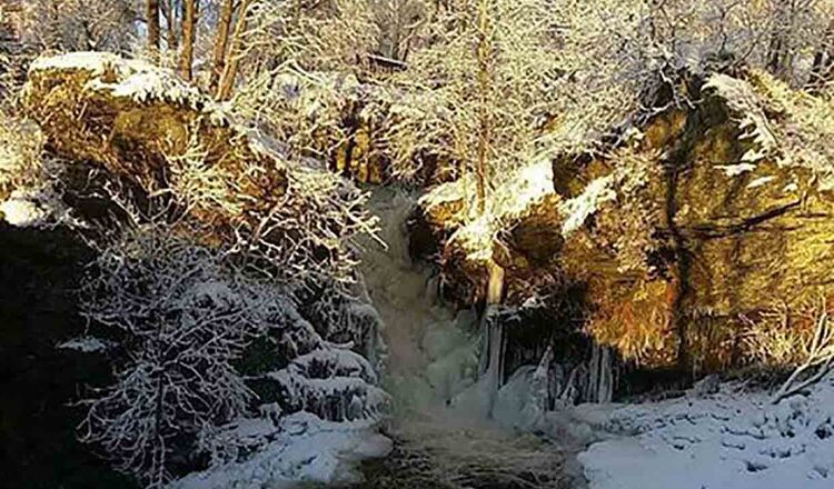 Fotlansfossen