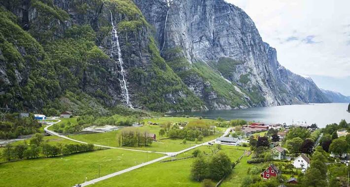 Obiective turistice Lysefjorden, Lyseveien