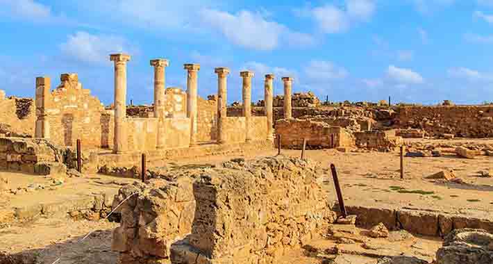 Obiective turistice Paphos, Agora si Odeon
