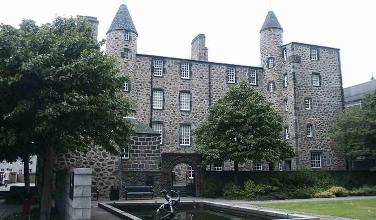 Casa lui Provost Skene