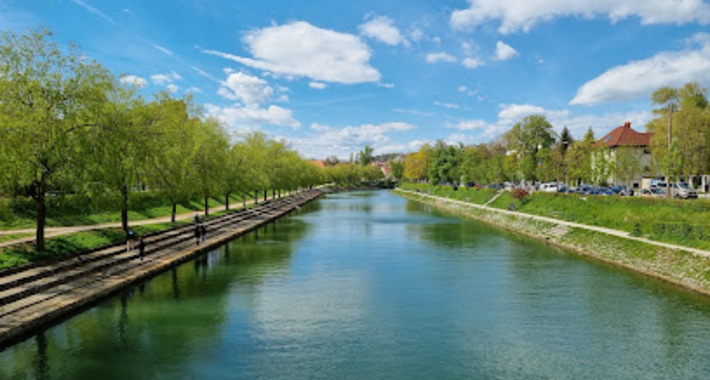 Obiective turistice Kranj, Parcul Trnovski Pristan