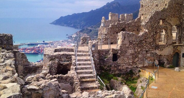 Obiective turistice Salerno, ​Castelul Arechi (Castello di Arechi)