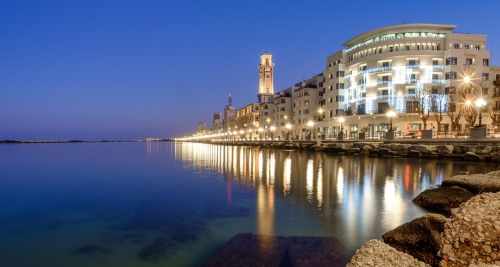 Obiective turistice Bari, Lungomare Nazario Sauro