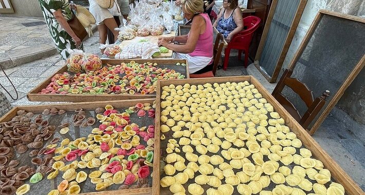 Obiective turistice Bari, Strada delle Orecchiette